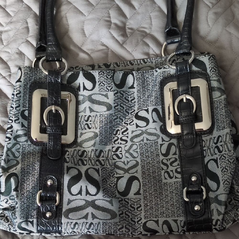 Stylish Black and Gray Handbag
